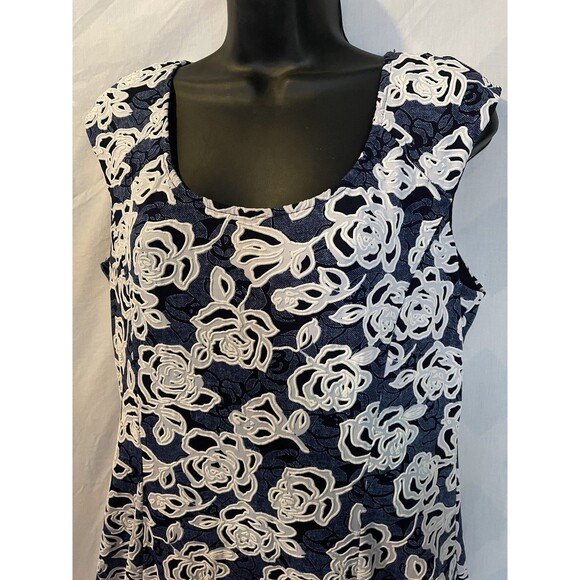 RN STUDIO by RONNI NICOLE Damask White Roses Navy Blue Fit & Flare Dress 12 - Picture 3 of 9